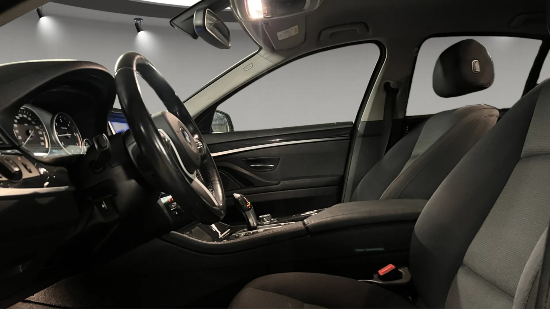BMW 520 2014, bild 5/32