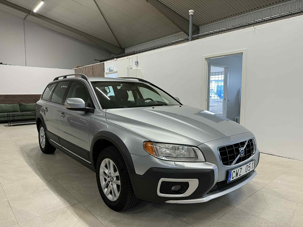 Volvo XC70 D5 AWD 1 ÄGARE Fullservad Ny kamrem TOPPSKICK