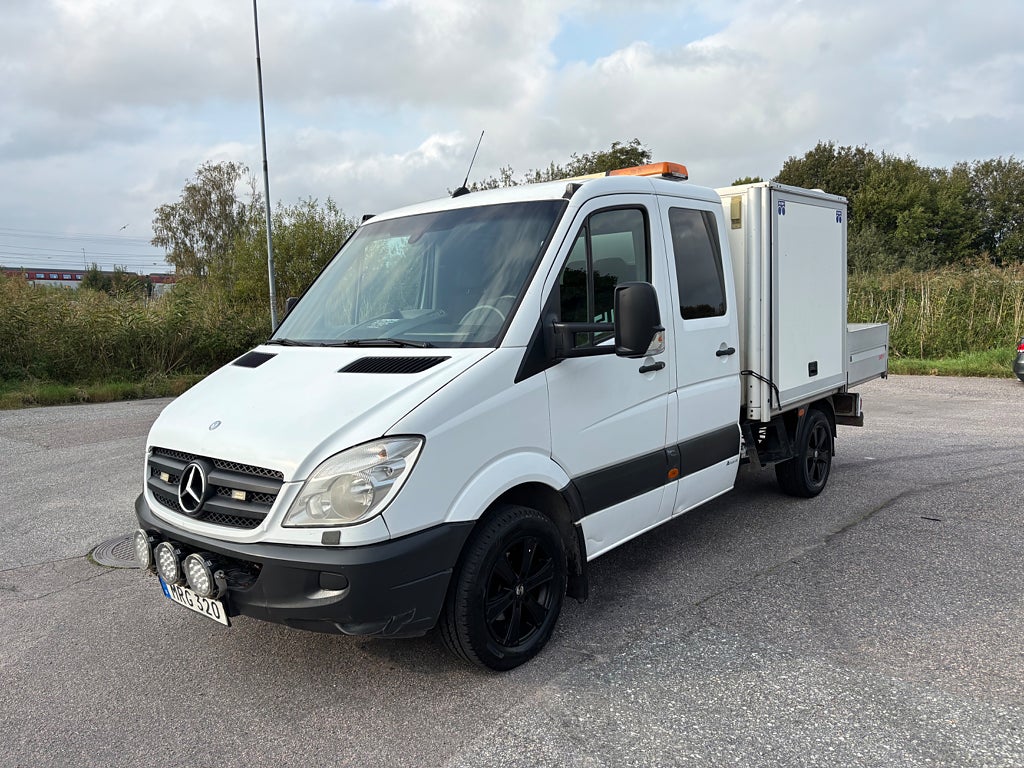 Mercedes-Benz Sprinter 319 CDI Chassi Dubbelhytt 7-sits Flak
