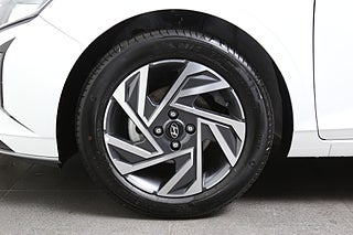 Halvkombi Hyundai i20 4 av 15