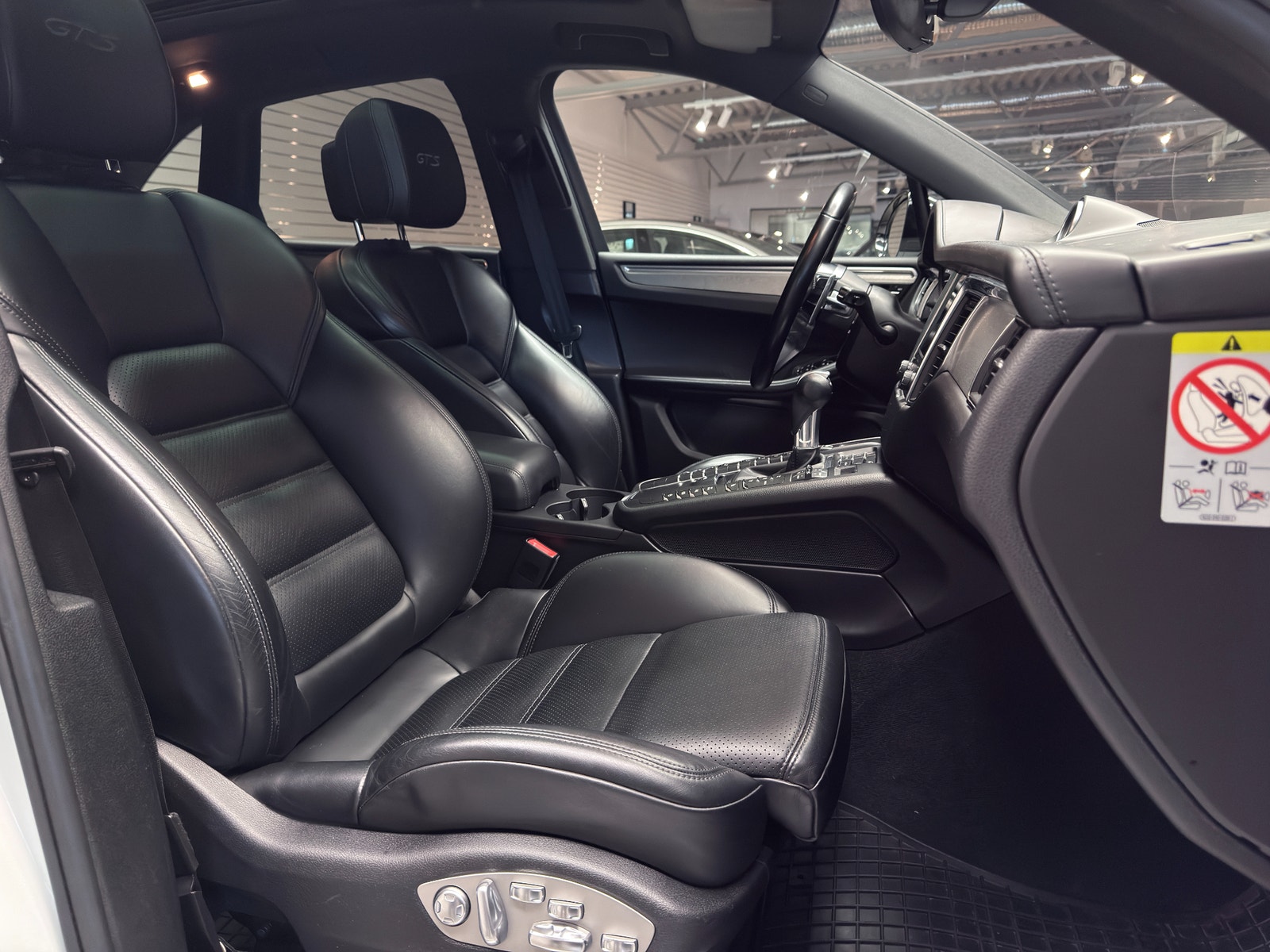 Porsche Macan GTS PDK 360hk Sport Chrono |Drag|BOSE|Panorama|18-vägs 2018 - miniatyr 14