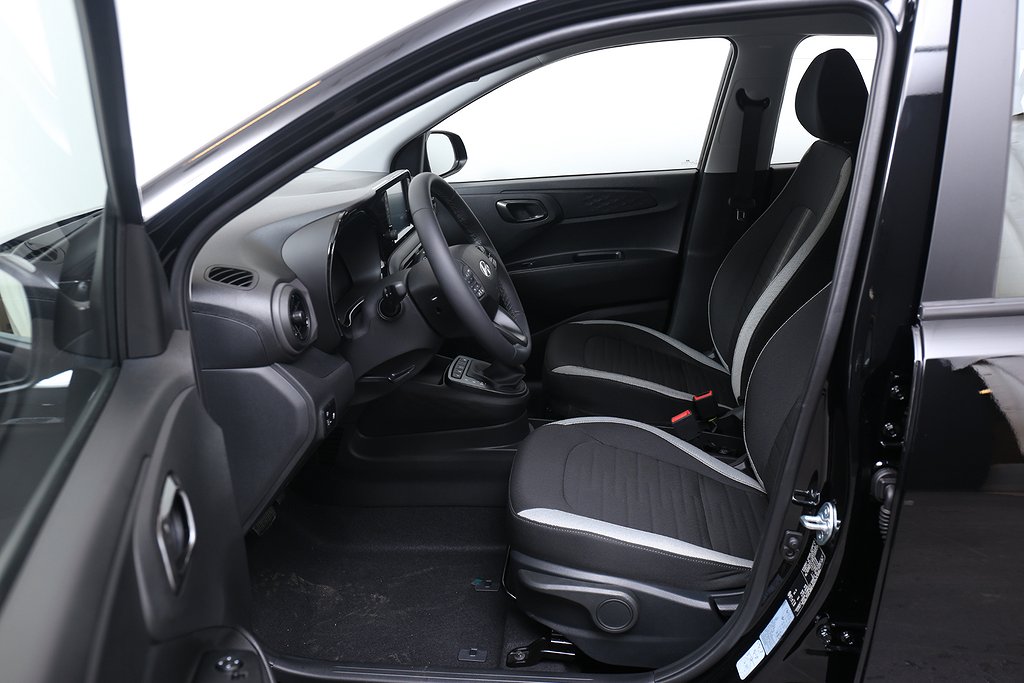 Hyundai i10 1,0 Automat Essential 2025