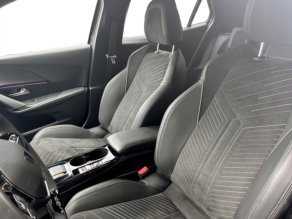 Bild på Peugeot 2008 GT 1.2 PT 130hk Aut B-KAMERA NAVI