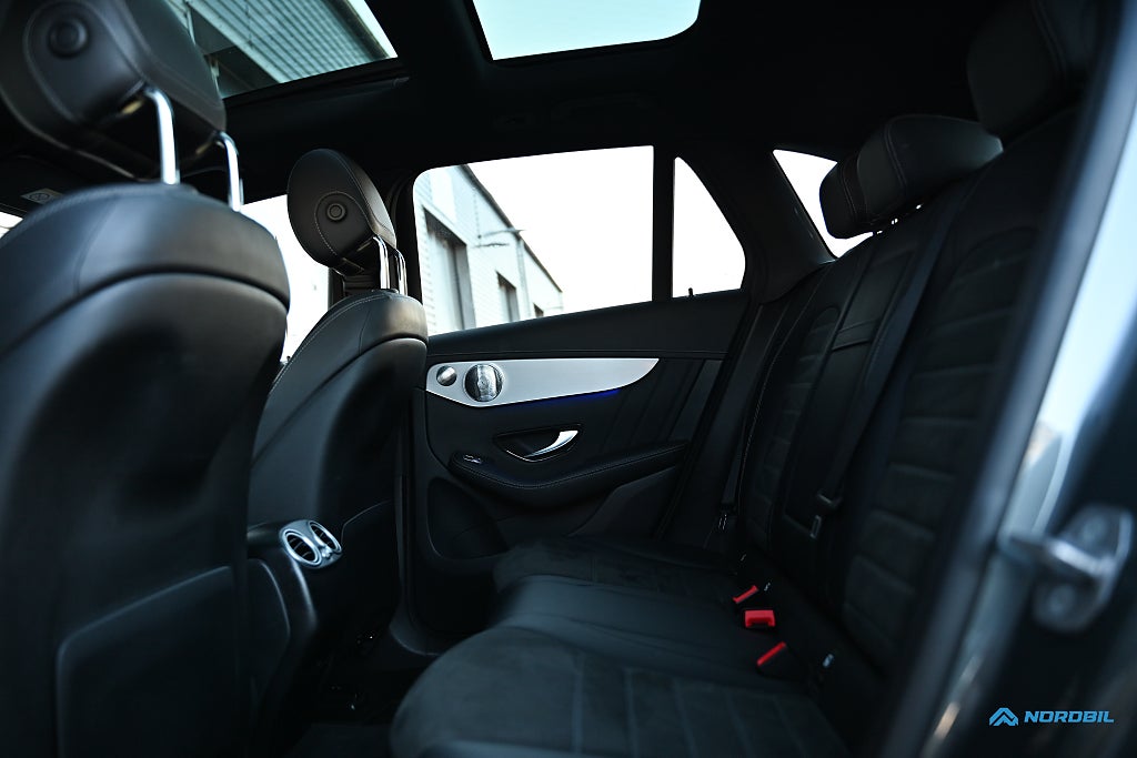 Mercedes-Benz GLC300 e