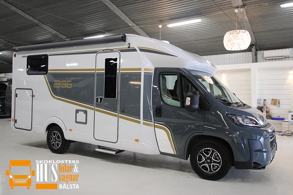 Bürstner B66 Lyseo TD 690 G Långbäddar 