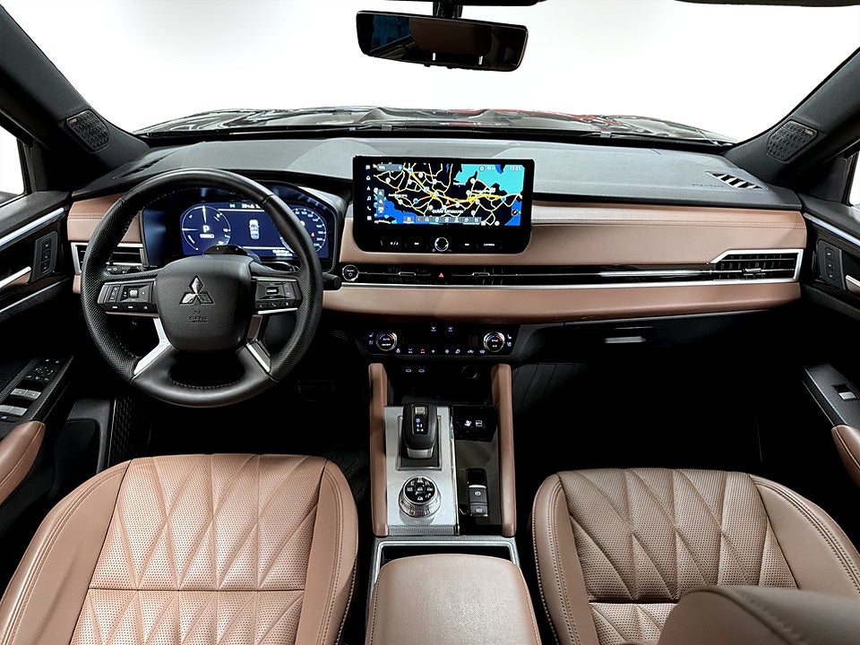 Bild på Mitsubishi Outlander Instyle+ Plug-In Hybrid 4WD