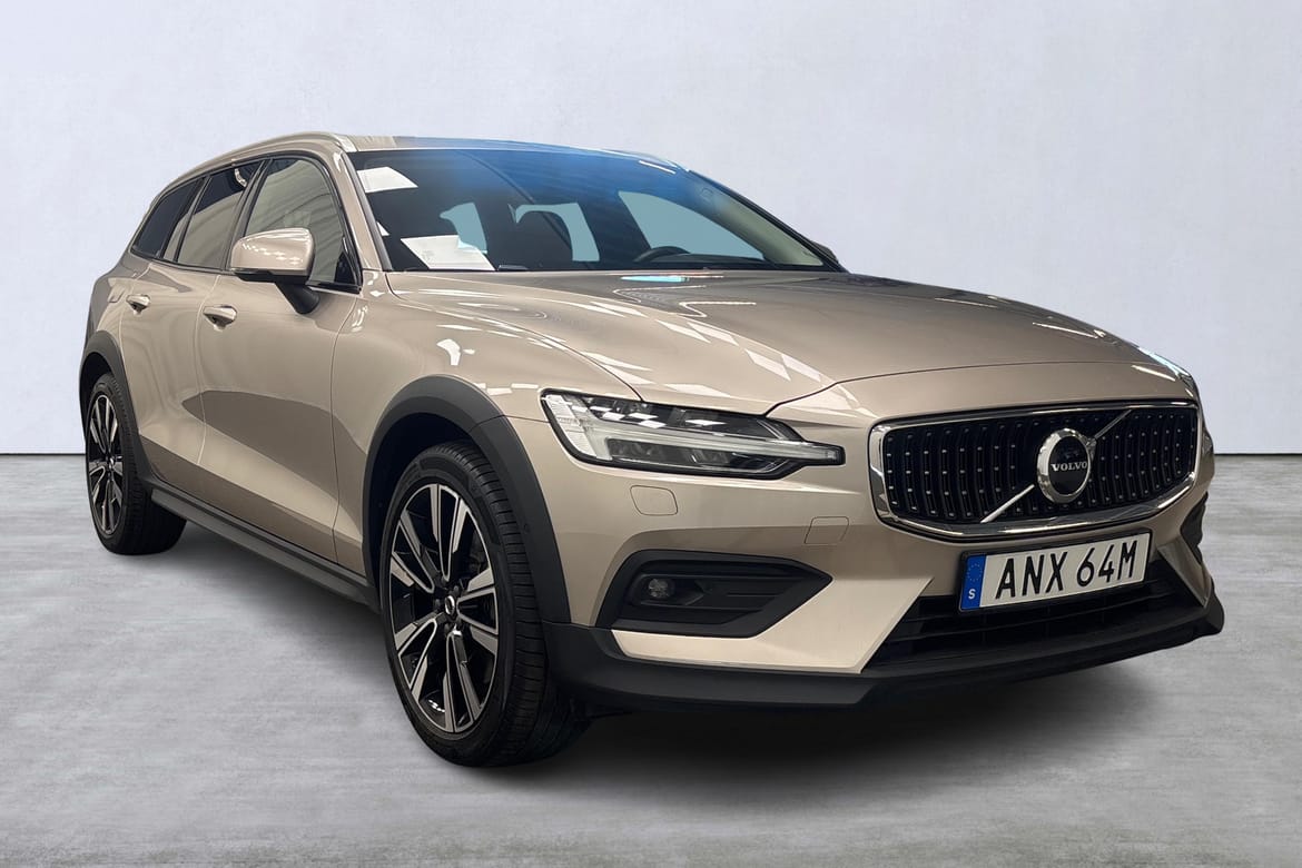 Volvo V60 Cross Country 2023, kuva 6/10
