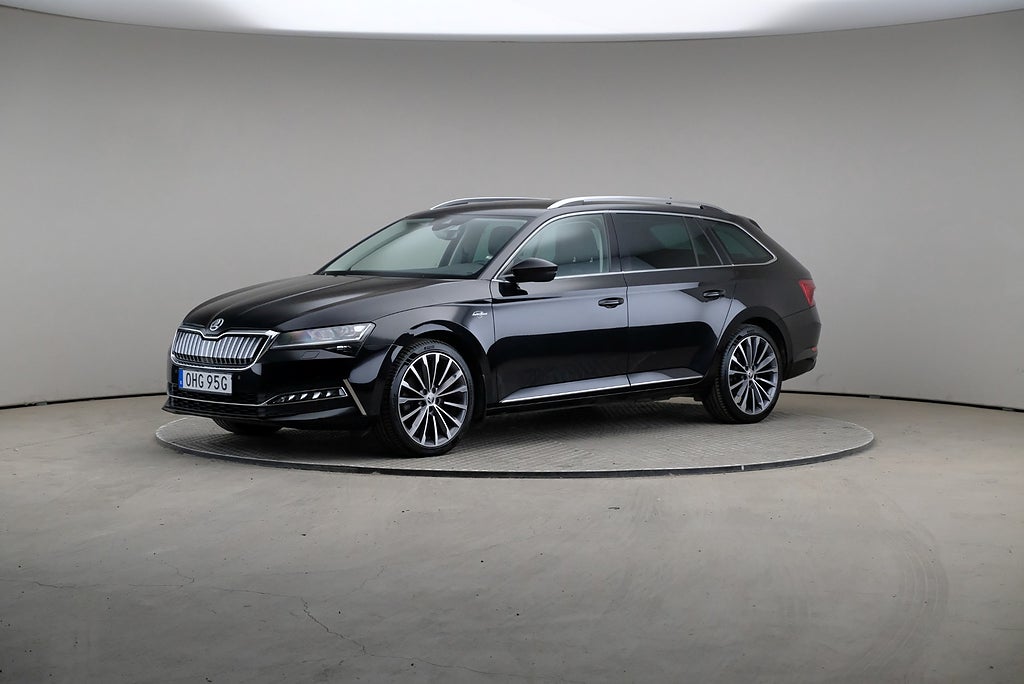 Skoda Superb TSI iV 218hk DSG L&K Business Adventure Drag