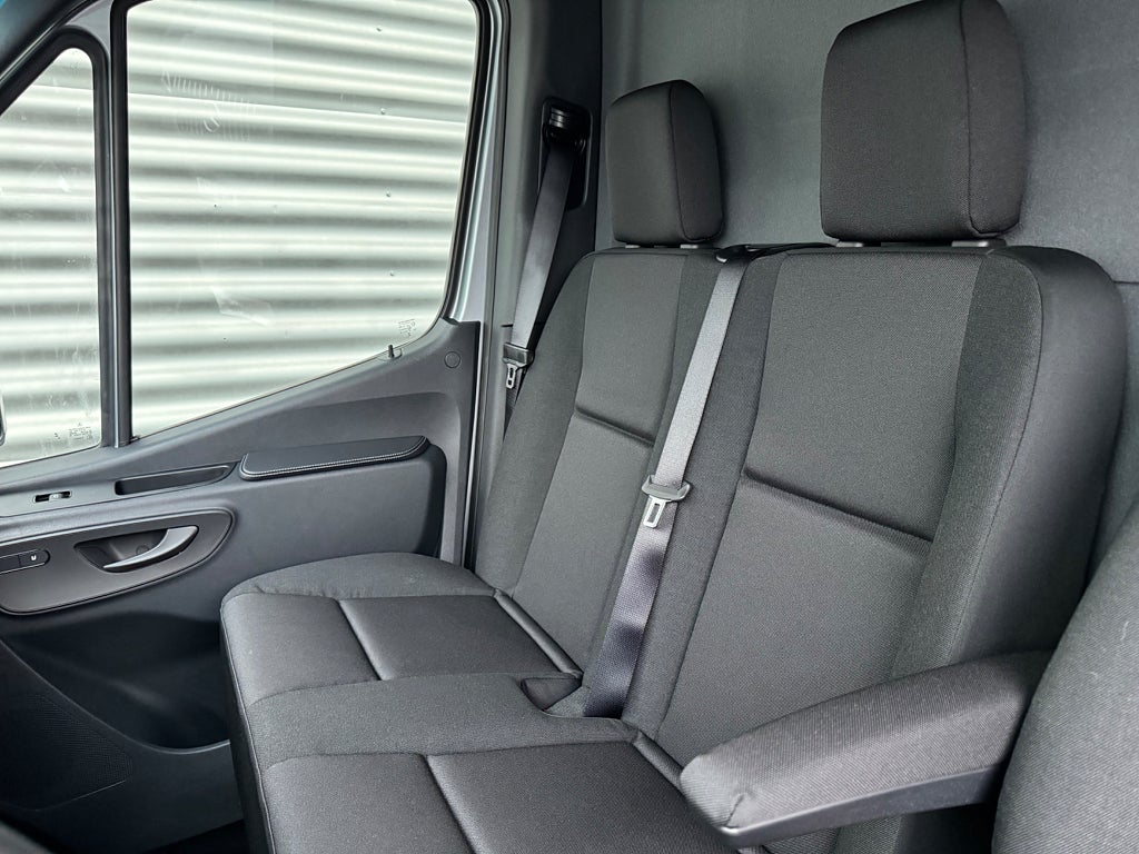 Mercedes-Benz Sprinter eSprinter 320 Skåp A2 SELECT 81 kWh - bild 7