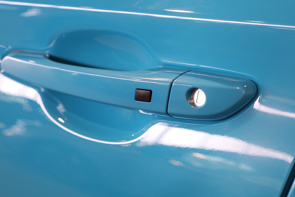 Hyundai Kona 64 kWh Essential Navi Kamera Krell CarPlay Leasbar 2022