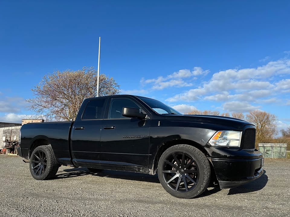 RAM 1500 Quad Cab  V8 Bensin