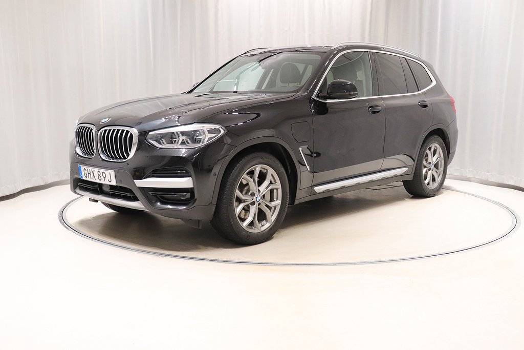 BMW X3 xDrive30e Aut Drag Kamera Navi Carplay Rattvärme LED