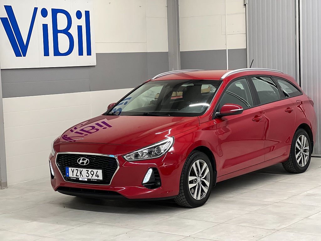 Hyundai i30 Wagon 1.0 T-GDI Comfort RATTVÄRME/PDC/LANEASSIST/NYSERV
