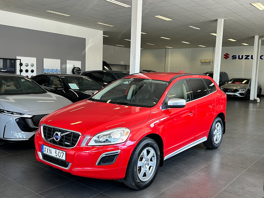 Volvo XC60 D5 AWD Geartronic R-Design Momentum