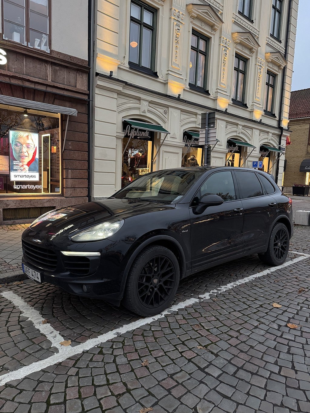 Porsche Cayenne Diesel TipTronic S 262hk Drag Panorama SV-Sål