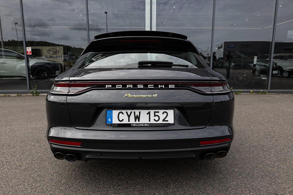 Porsche Panamera 4 E-Hybrid Sport Turismo PDK 462 hk Se utrustning!