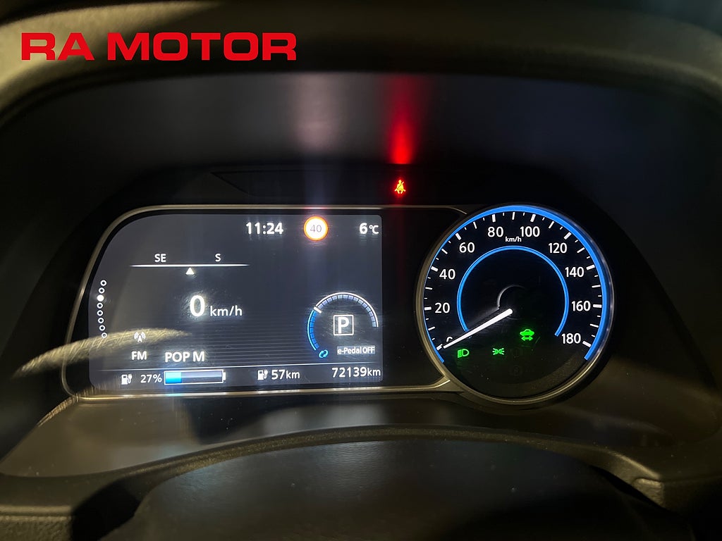 Nissan Leaf N-Connecta | 40kWh | Värmepump | 360 kamera | Navi | 2022