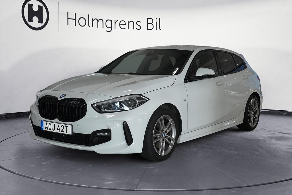 BMW 118I Steptronic M-Sport Adapt. Farth. HiFi M-Stol PDC | Ränta 3,95%