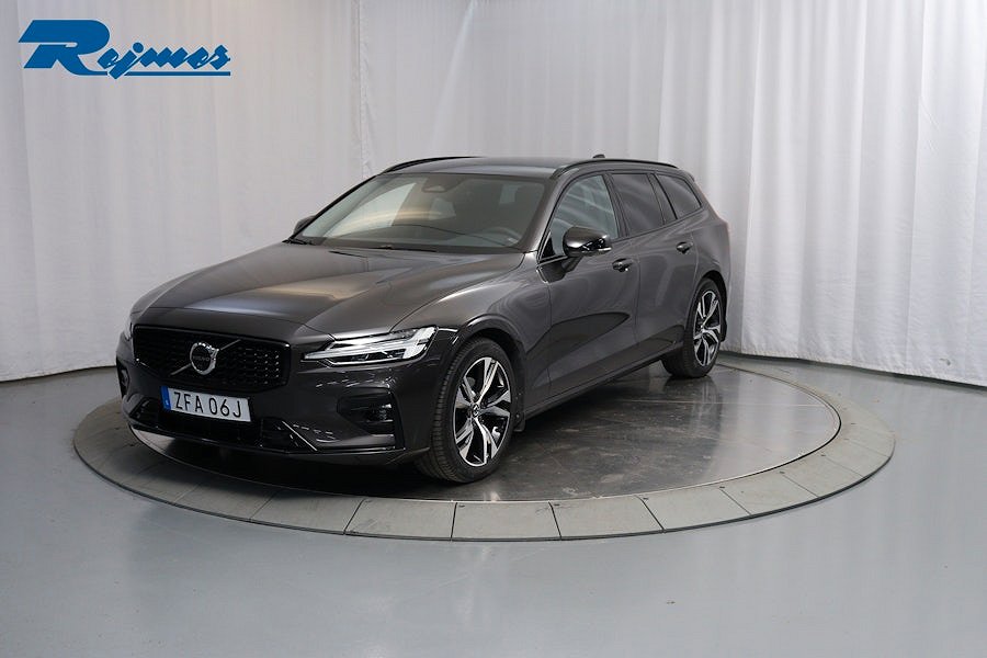 Volvo V60 B4 Diesel Plus Dark