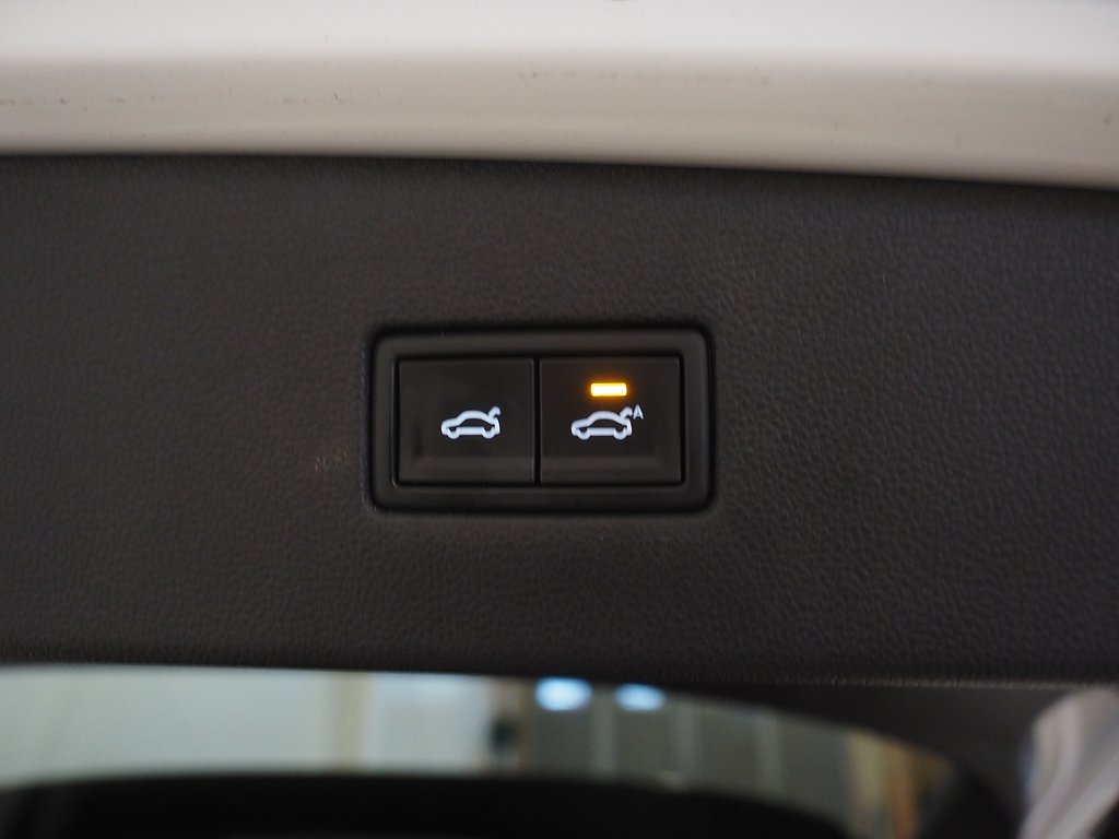 Volkswagen Tiguan Allspace TDI 190hk R-Line |D-värm|7-sits| 2019
