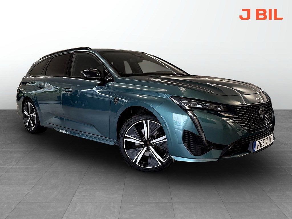 Peugeot 308 SW GT 1.2 PT 130hk Aut - 360-KAMERA, CARPLAY