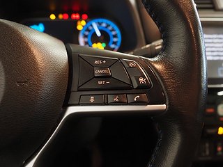 Halvkombi Nissan Leaf 17 av 21