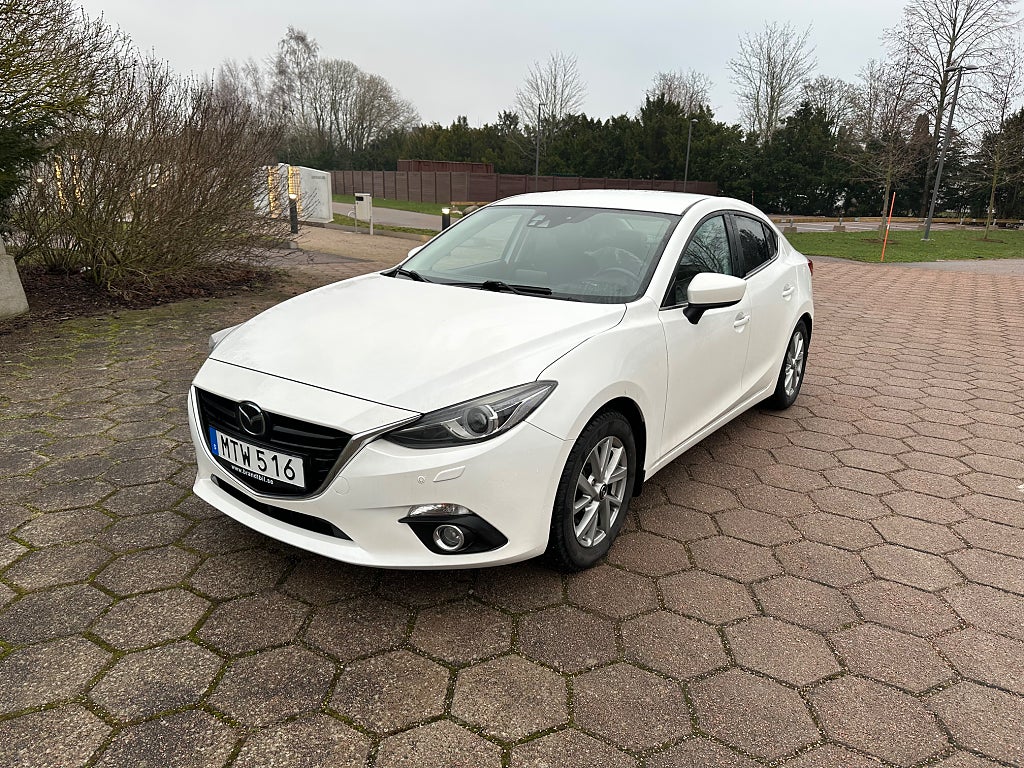 Mazda 3 Sedan 2.2 SKYACTIV-D 