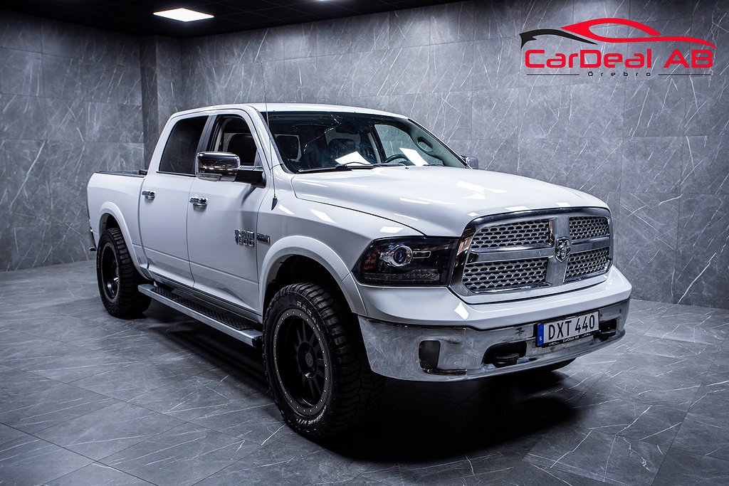 Dodge RAM 1500 Laramie 4x4 Taklucka Kamera Apline Navi Drag