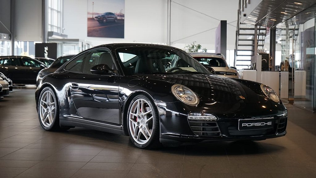 Porsche 911 Carrera 4S Manuell