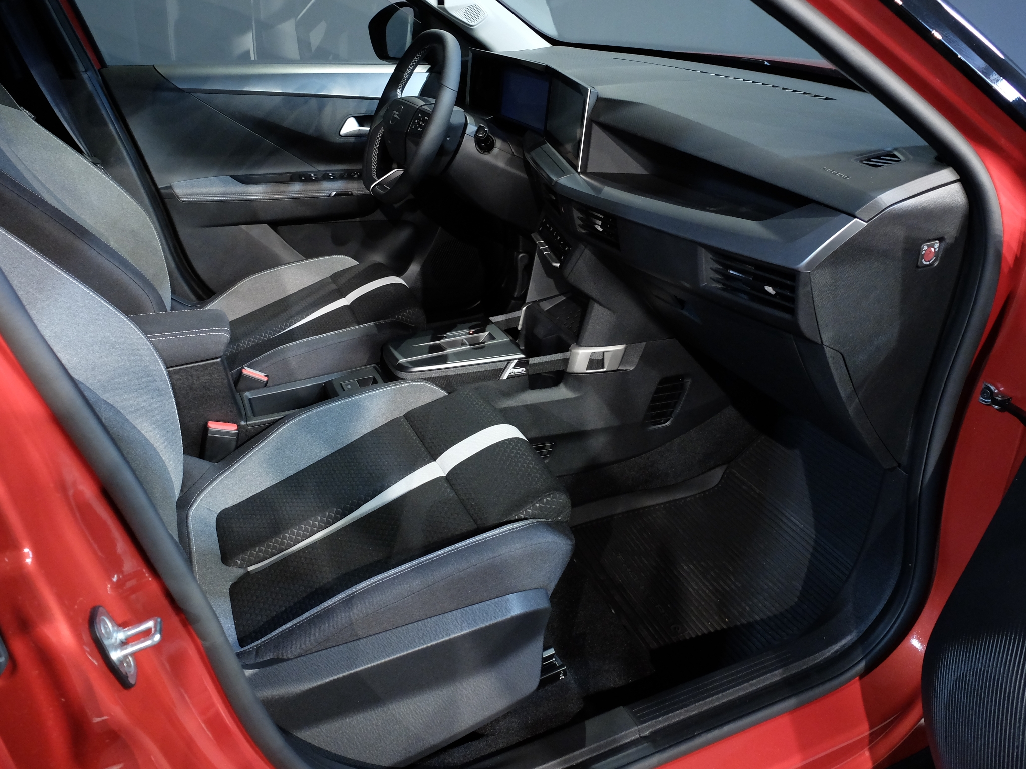 Opel Frontera 2026, bild 6/35