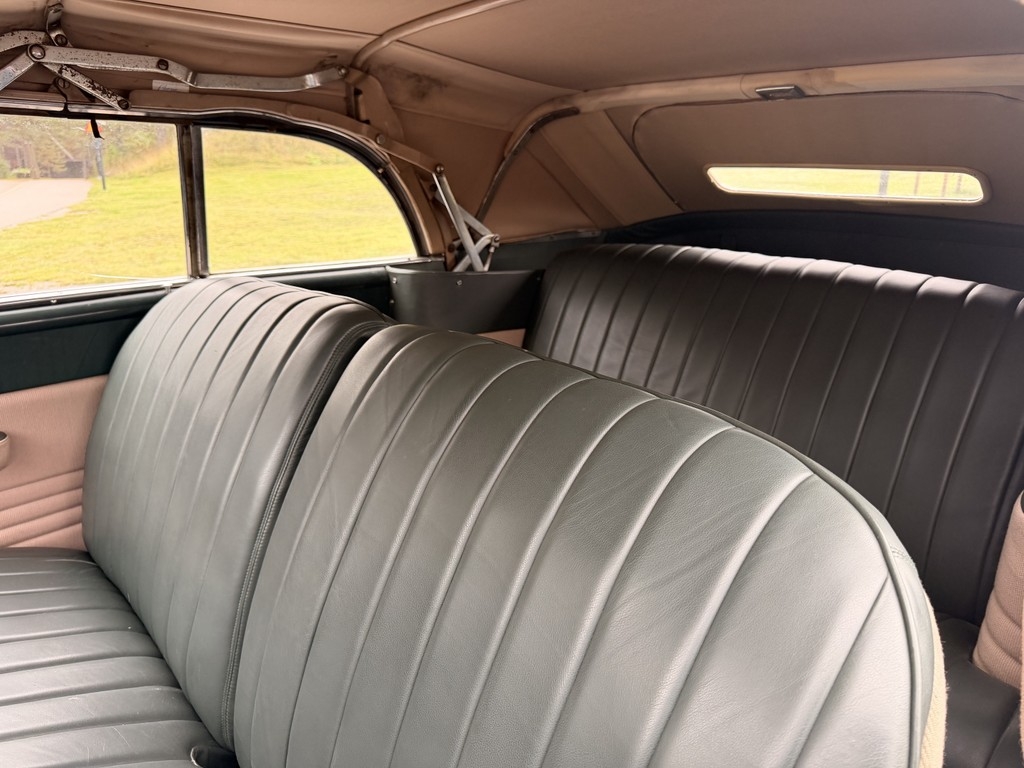 Cadillac Serie 62 cab patinerad 1946, bild 7/10