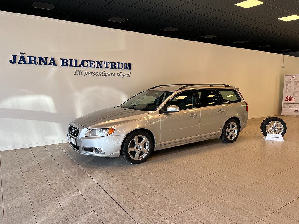 Volvo V70 D4 AWD Geartronic R-Design Drag VOC Nya Sommardäck