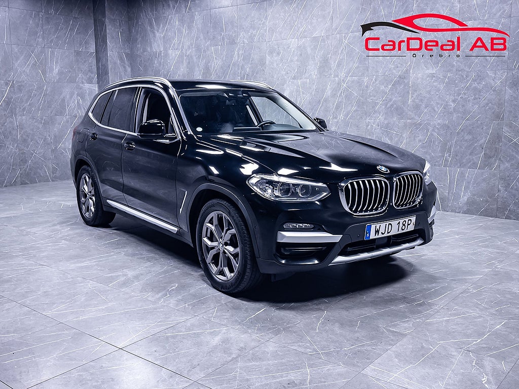 BMW X3 xDrive30e X-Line M-Ratt Adaptiv 360° Ambient Navi Drag
