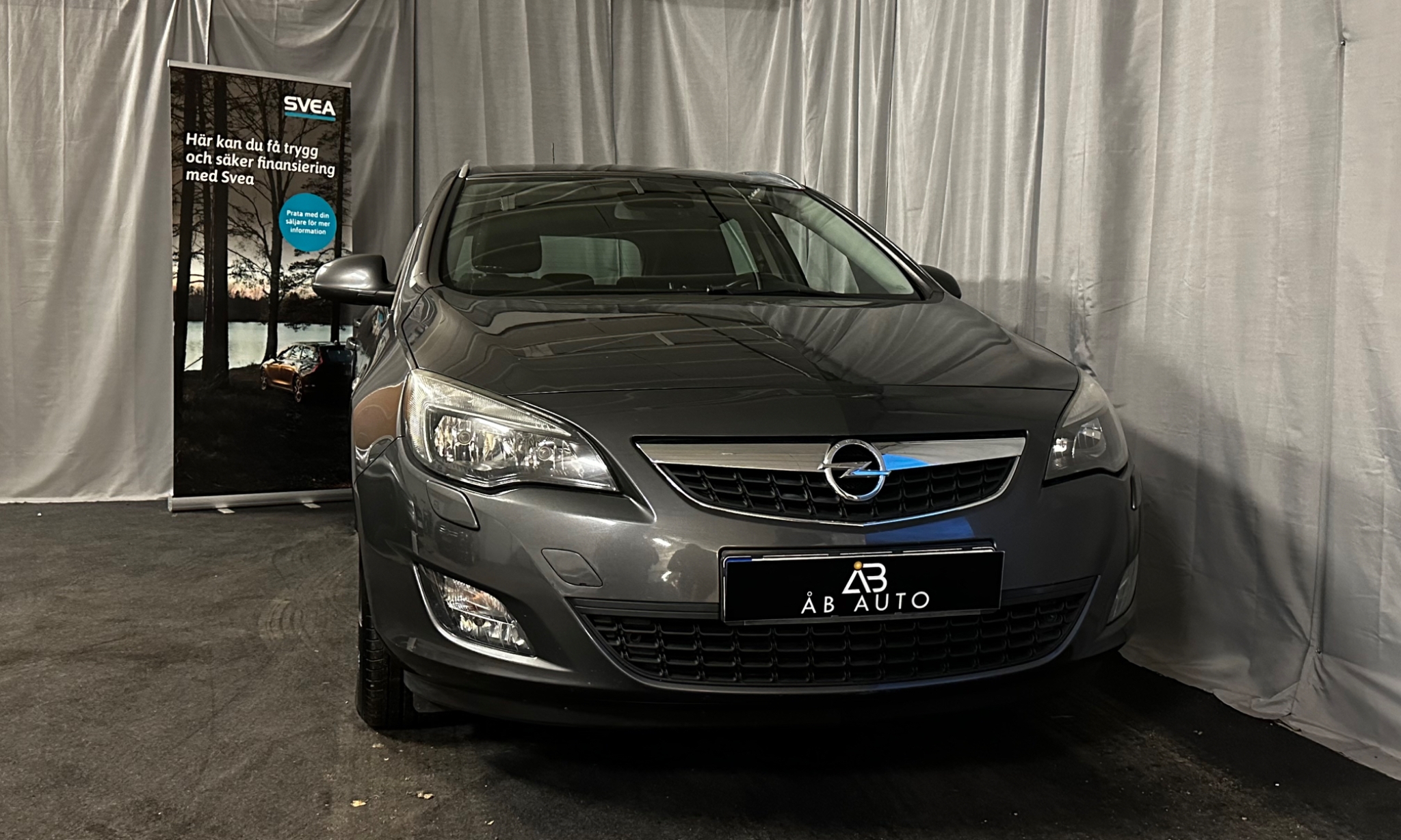 Opel Astra 2012, bild 2/45