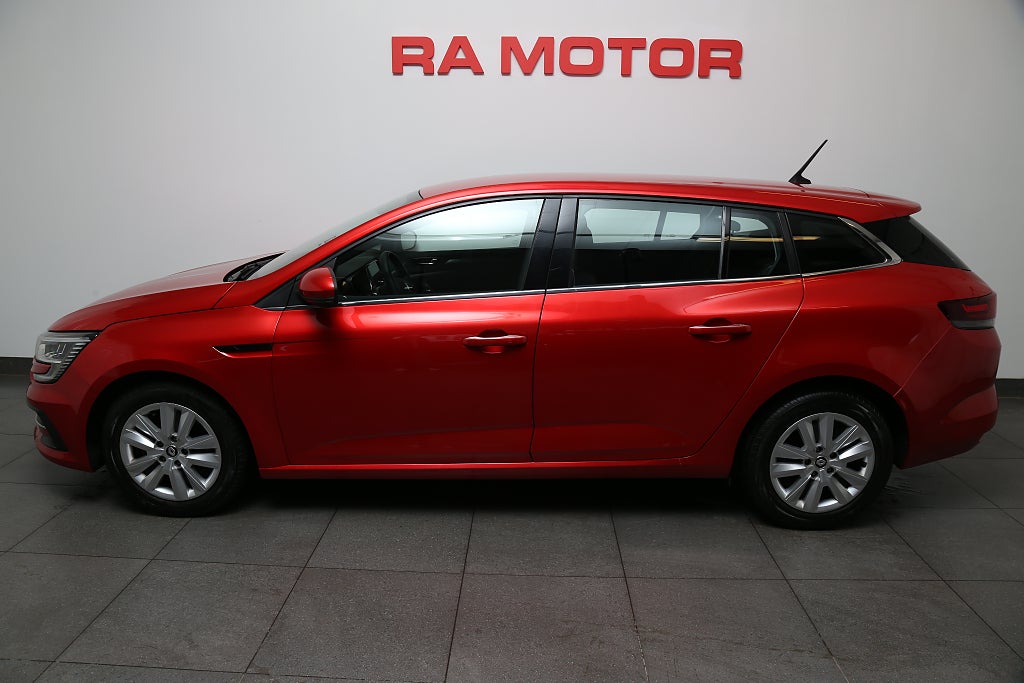 Renault Mégane Sport Tourer 1,3 TCe 140hk Keyless P-Sensorer Leasbar 2023