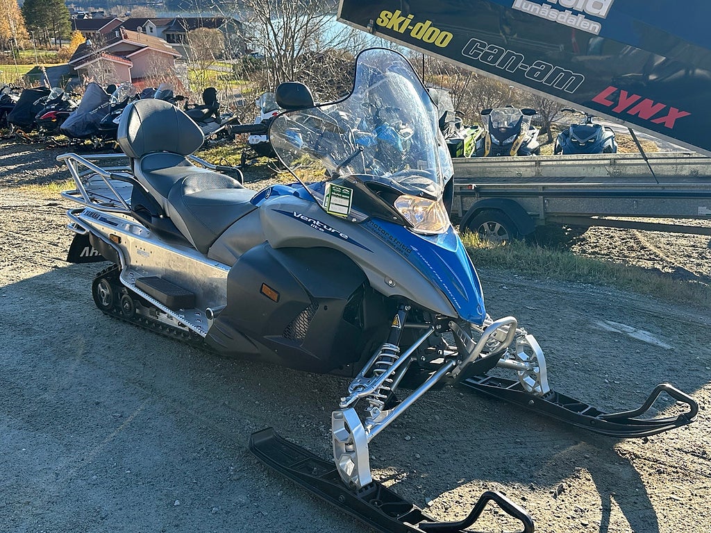 Yamaha Venture Lite