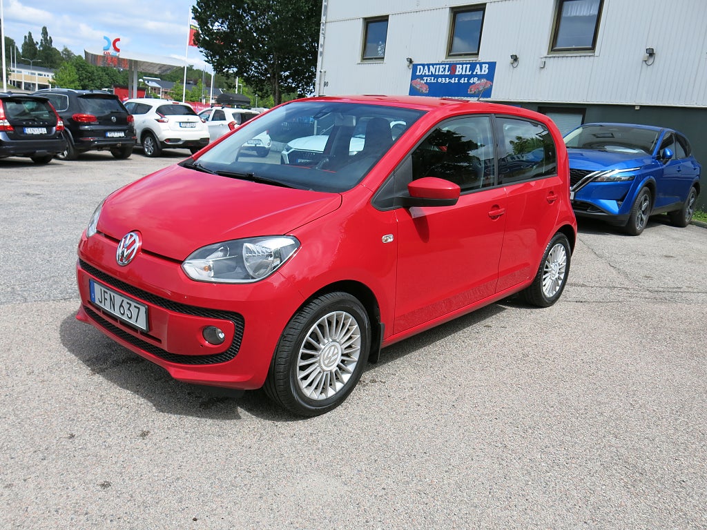 Volkswagen UP!  1.0 MPI 75HK 5D HIGH UP Navi PDC AC 