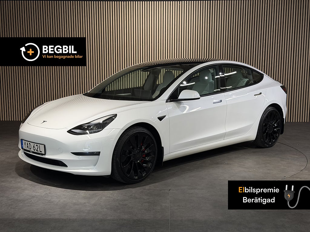 Tesla Model 3 Performance AWD /Ljus inredning/Pano / Leasbar