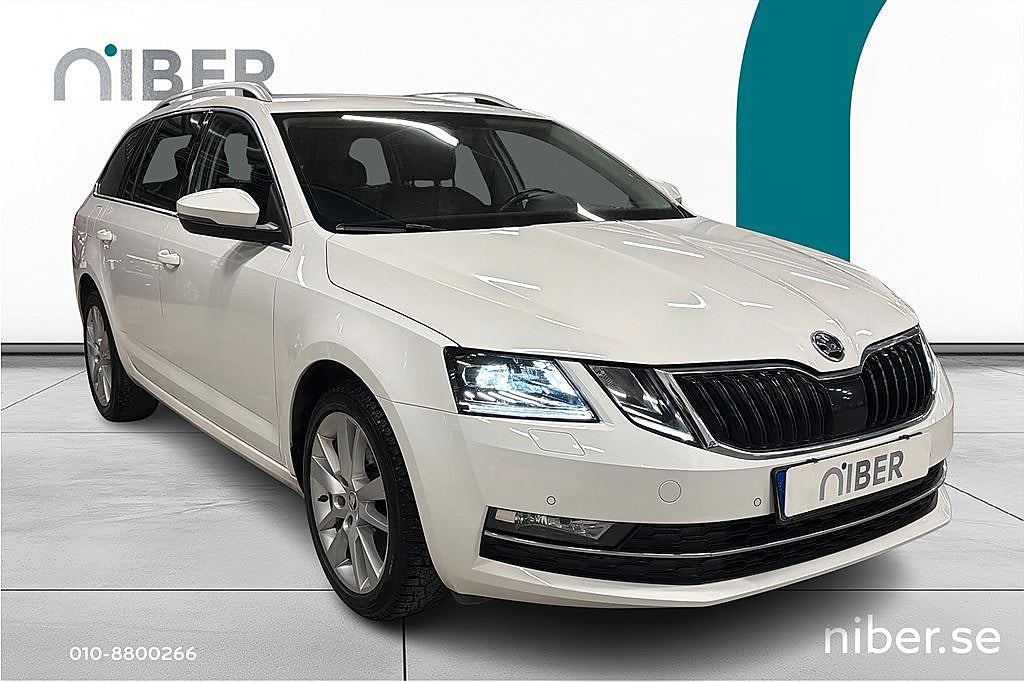 Skoda Octavia SKODA OCTAVIA III Combi 1.5 TSI G-TEC, MOMS, V-hjul, Drag