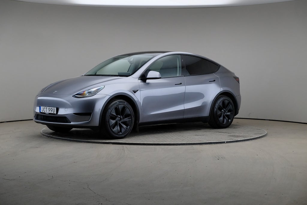 Tesla Model Y Long Range Rwd