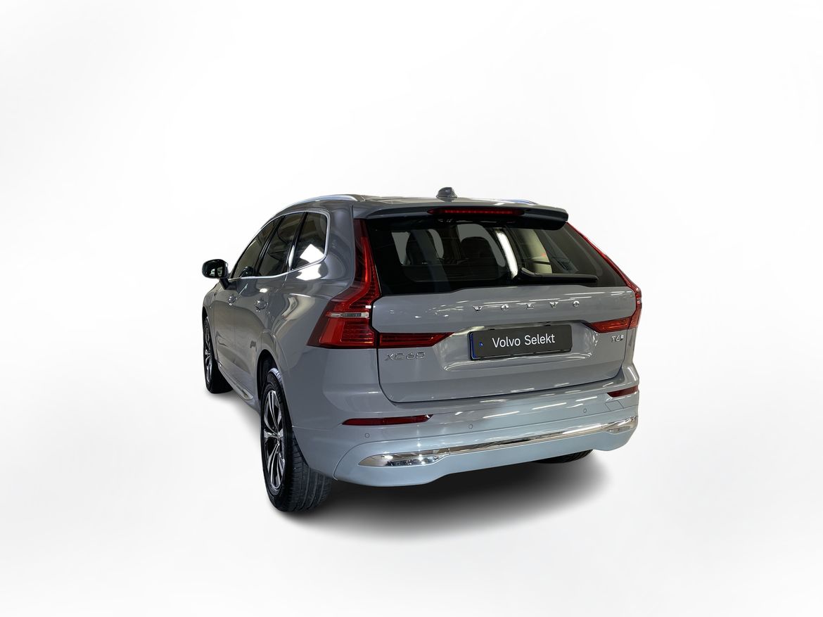 Volvo XC60 T6 Core Special Edition 2025, bild 3/10