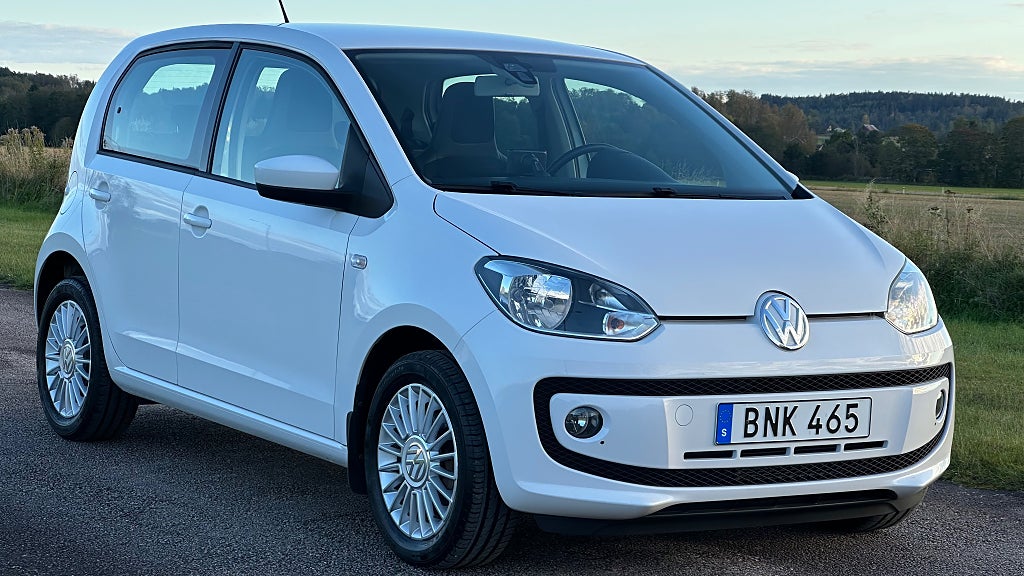 Volkswagen UP!  1.0 high up! En Ägare 1511 Mil Nybes Se Hit