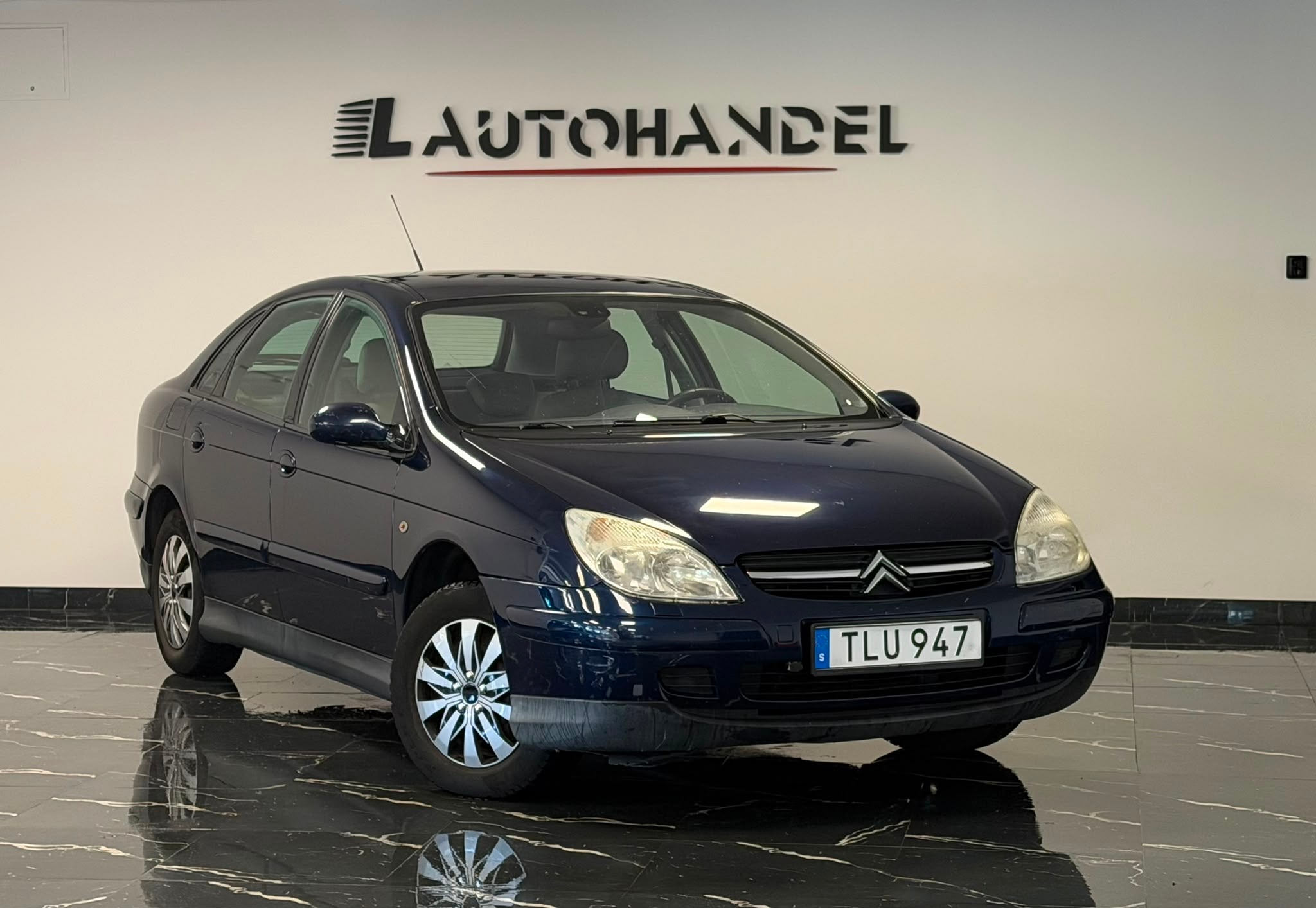 Citroen C5 3.0 V6 207Hk 2002, photo 3/47