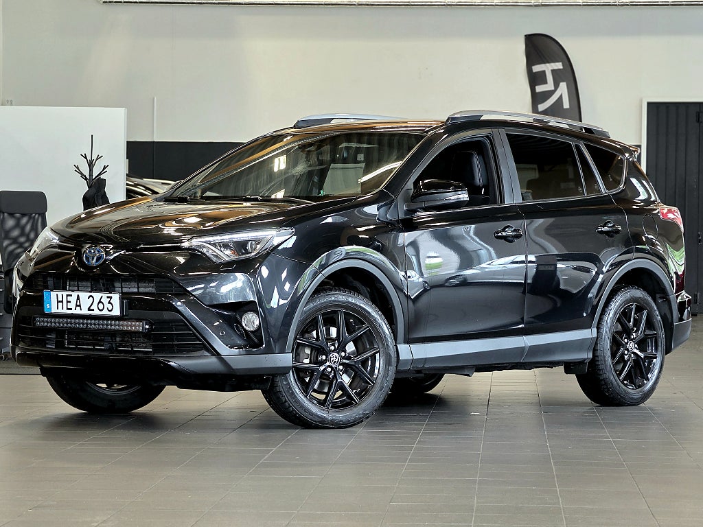 Toyota RAV4 Hybrid 2.5 AWD-i E-CVT/ X-Edition/ Drag / 3,45% ränta