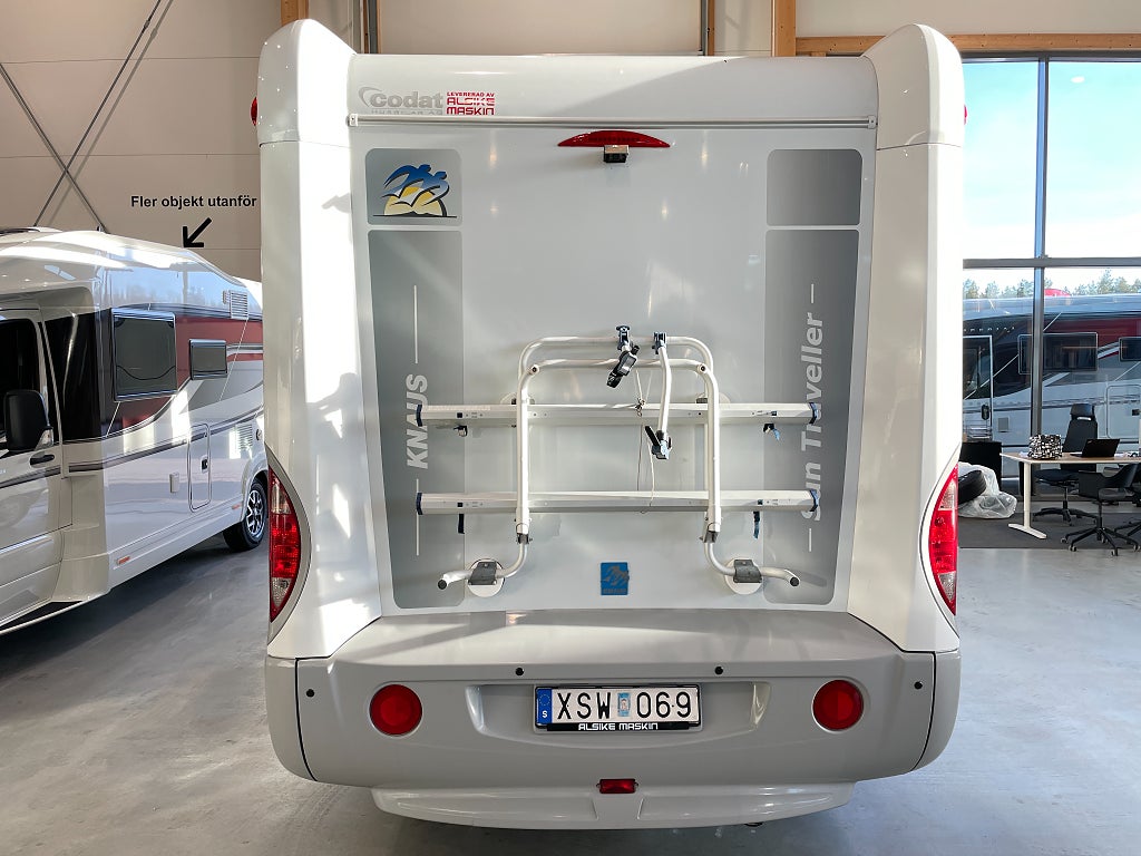 Knaus Sun TI 650 /Dubbla batterier/Fint skick/Kamera/Stödben/4 bältad - Knaus