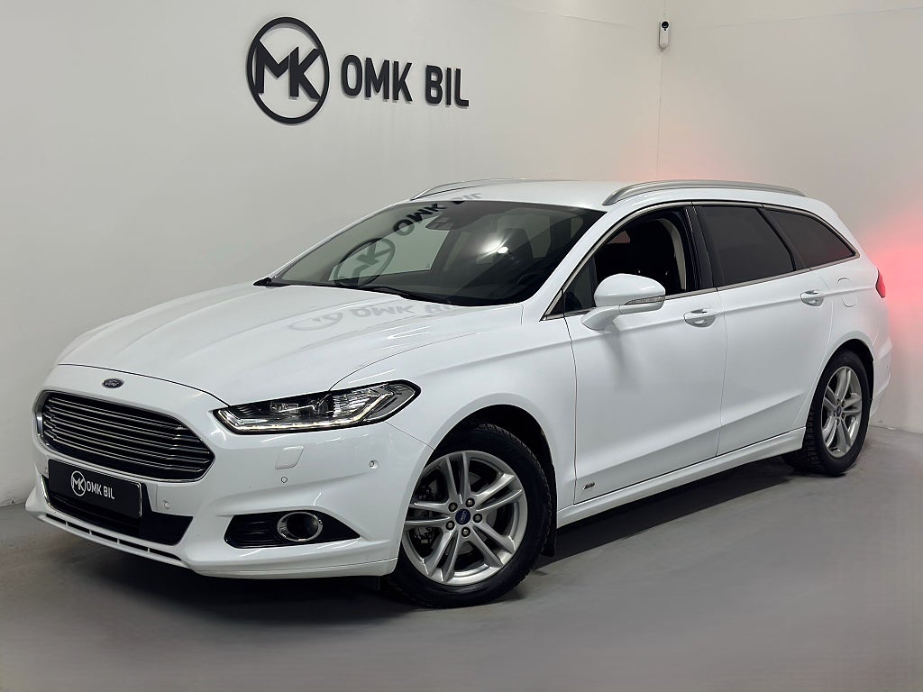 Ford Mondeo Kombi 2.0 TDCi AWD Powershift Titanium Euro 6