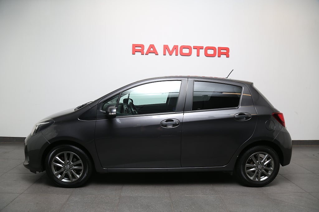 Toyota Yaris 1,33 Dual VVT-i Active Edition Feel 5-dörrar 2015