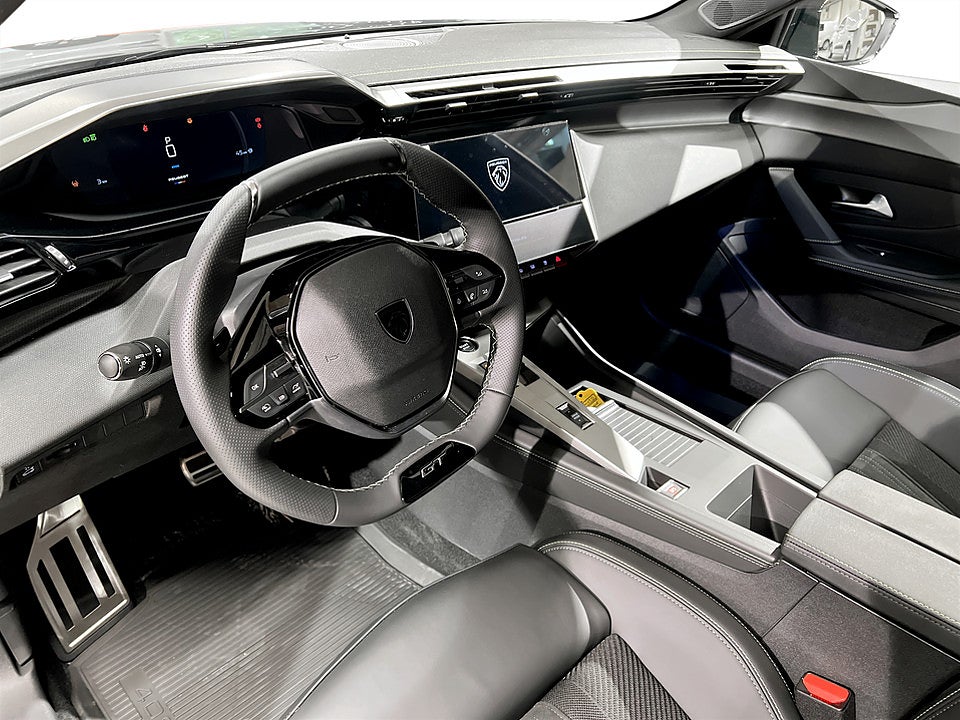Bild på Peugeot 408 Edition Hybrid Aut - OMGÅENDE LEVERANS!