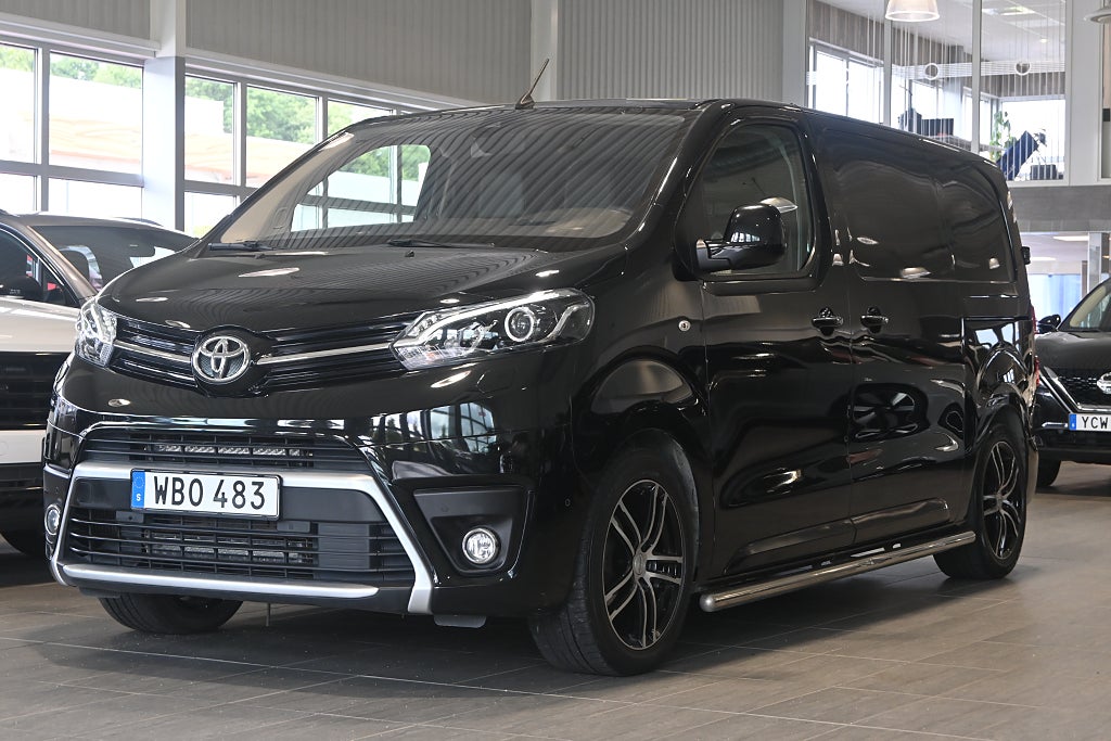 Toyota ProAce 2.0 D-4D 177hk Navi Värmare Drag Adaptiv farth kamera
