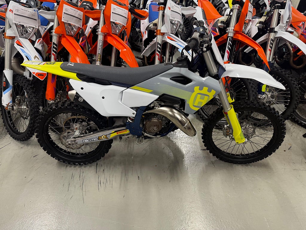 Husqvarna TC 125 